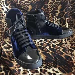 Kenneth Cole High Top Sneaker